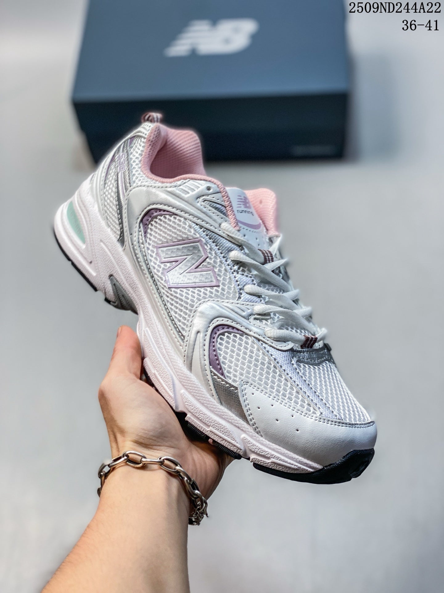 Z4Q95A68 Popular Shoes