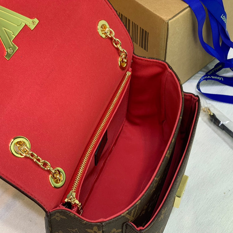B1X51E113 Popular leather bag 