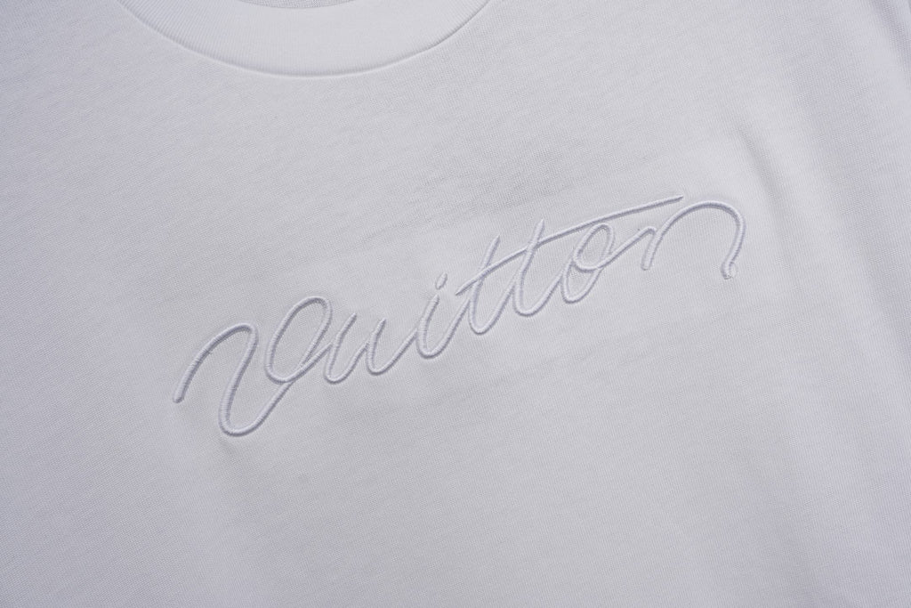 U1R76E19 Popular T-shirts