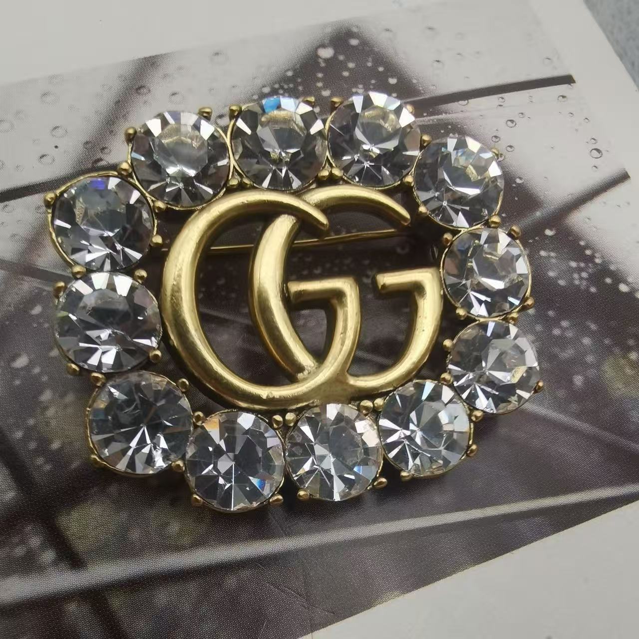 X1N46B12X Popular  Brooch
