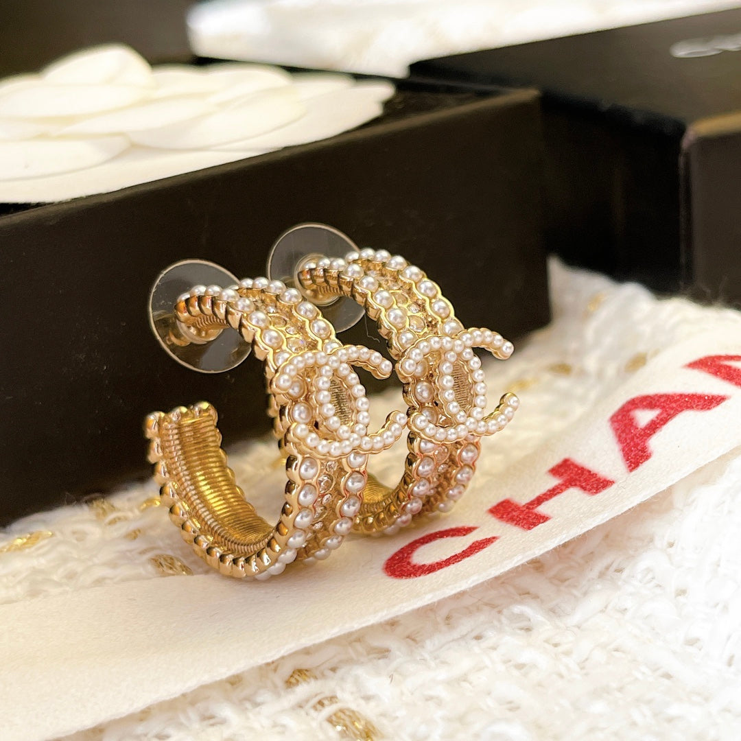 X1Z95C70E Popular Earrings