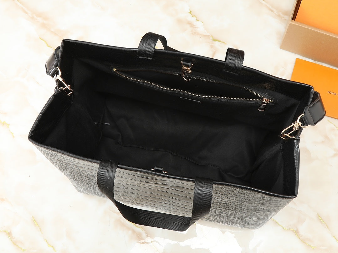 B1X45E9 Popular  leather bag
