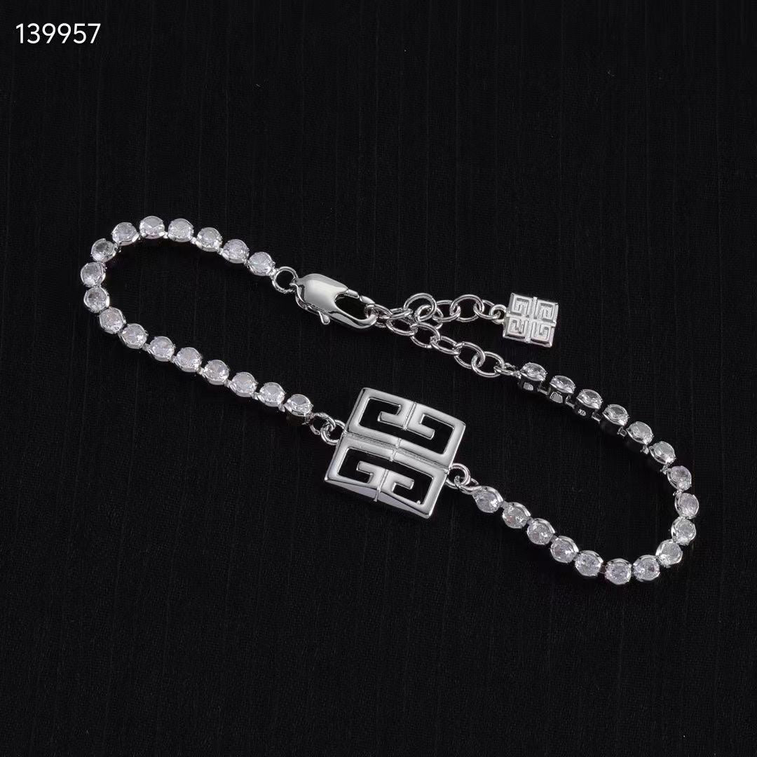X1Q85A85X Popular Necklace.Bracelet. earring