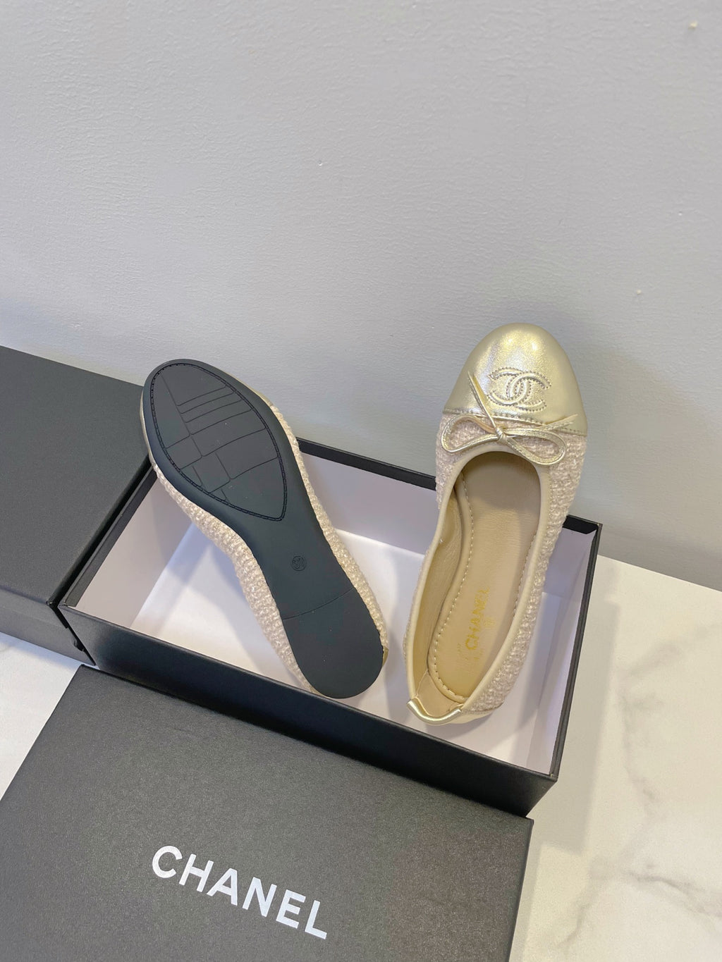 Z2Q95C107 Popular high-quality  shoes