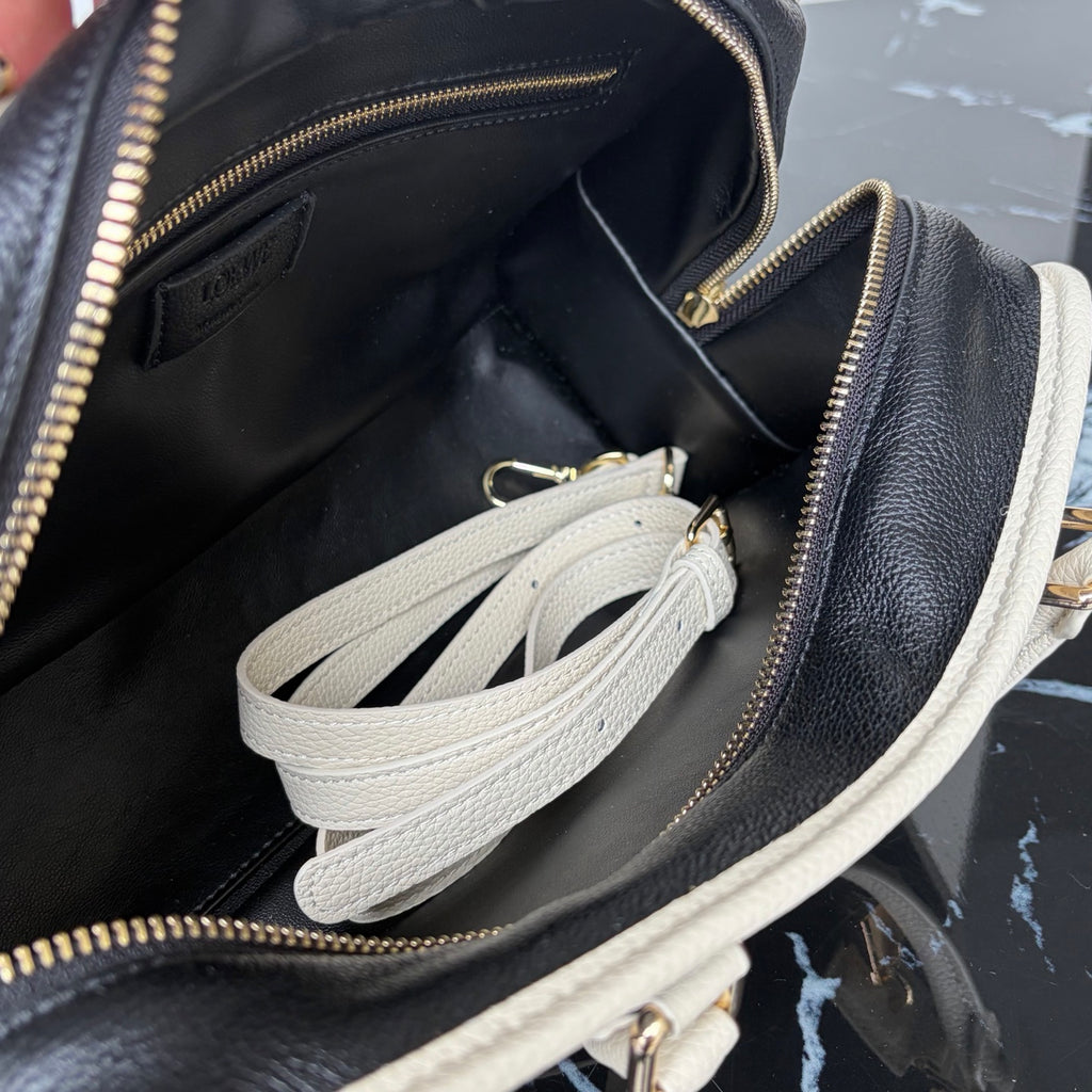 B1R66A12 Popular leather bag