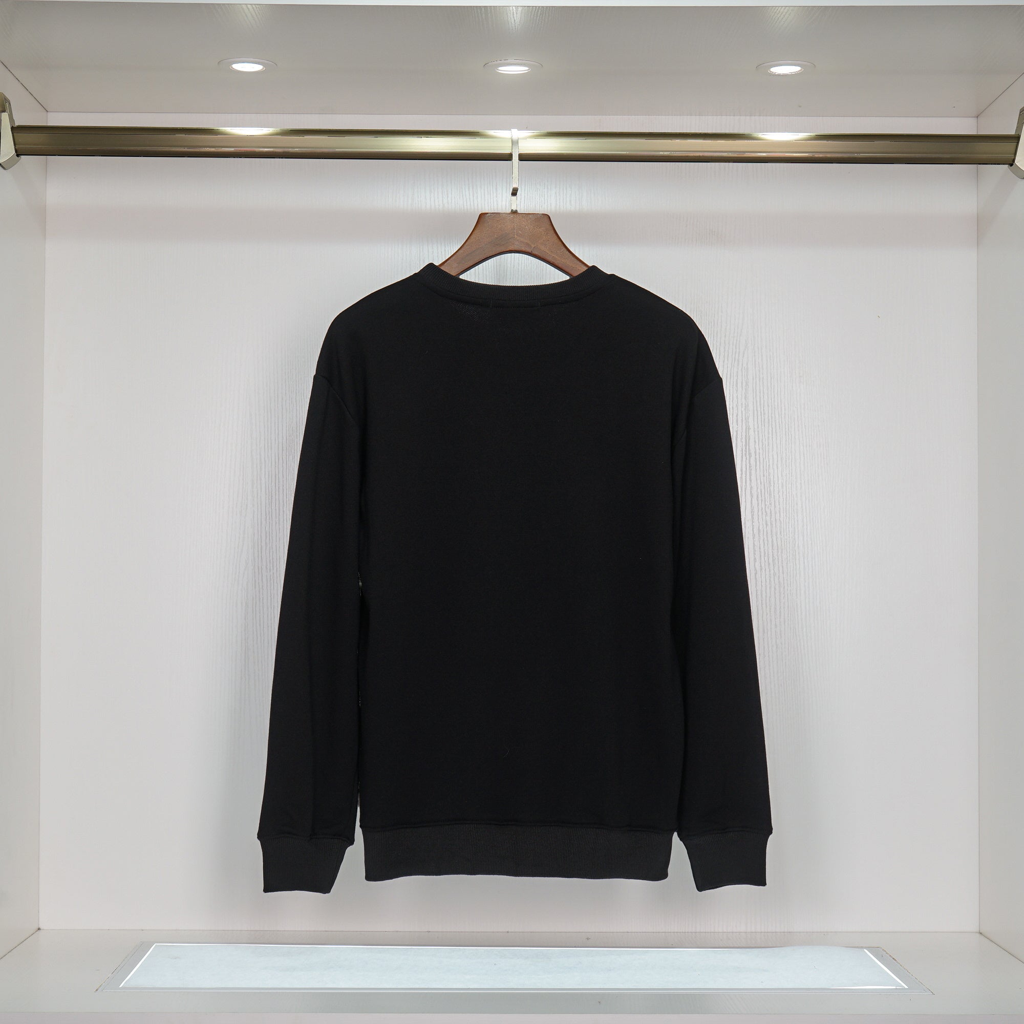 U1Z85PD131 Popular Sweaters