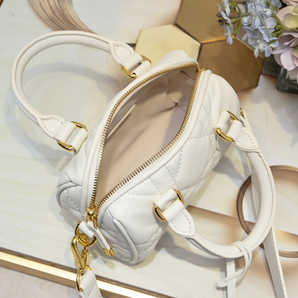 B1W15D32 Popular  leather bag