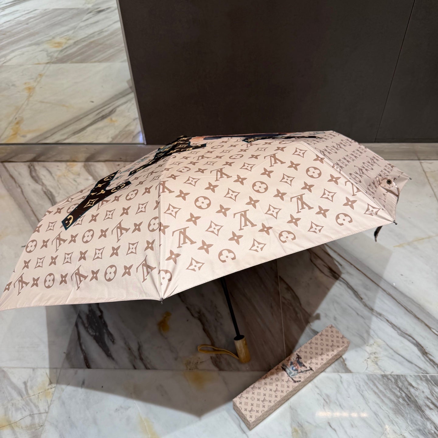 J1N46E6 Popular UV resistant umbrella