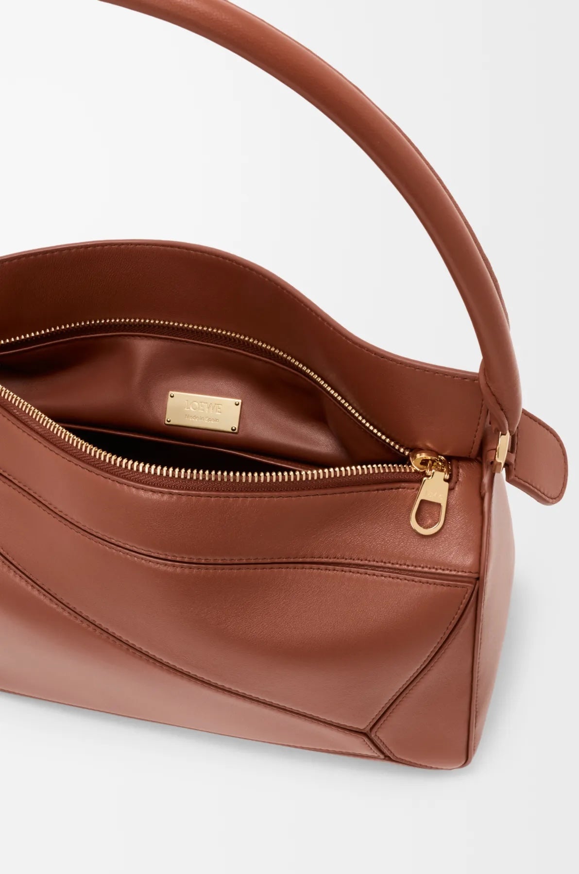 B1R66A16 Popular leather bag