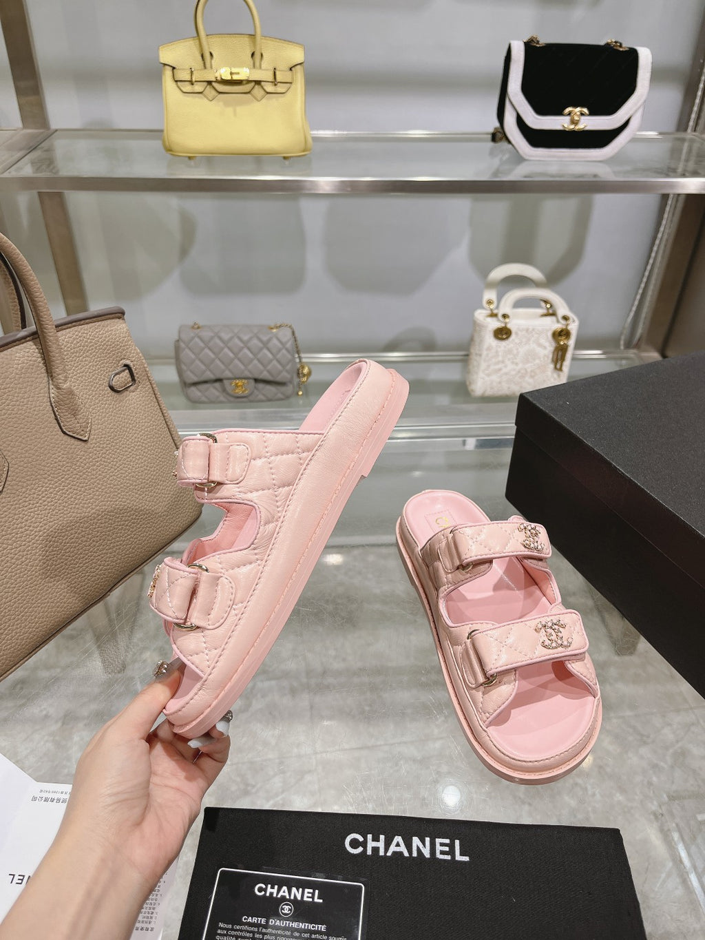 Z2R45C6  Popular leather shoes