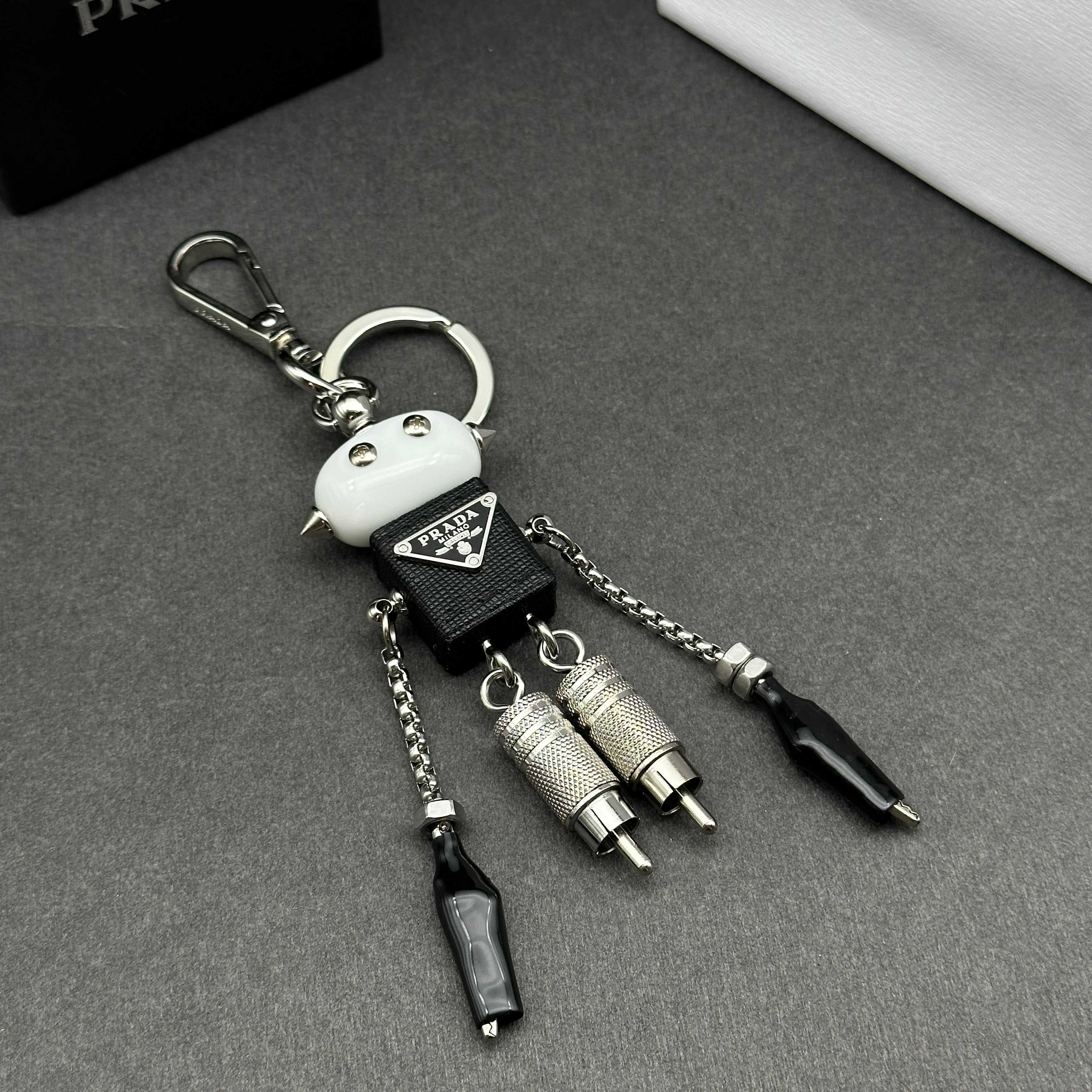 A1Q95P1 Popular bag 's charms accessories