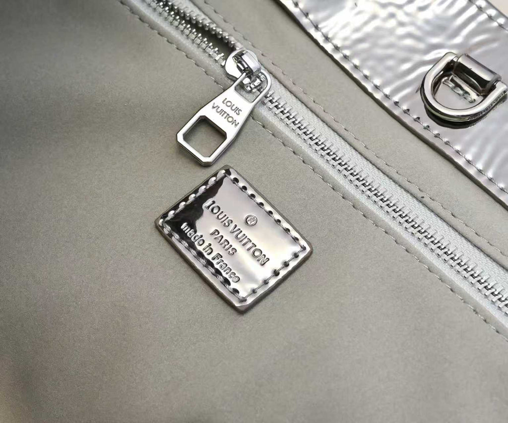 B1P46E82 Popular leather bag