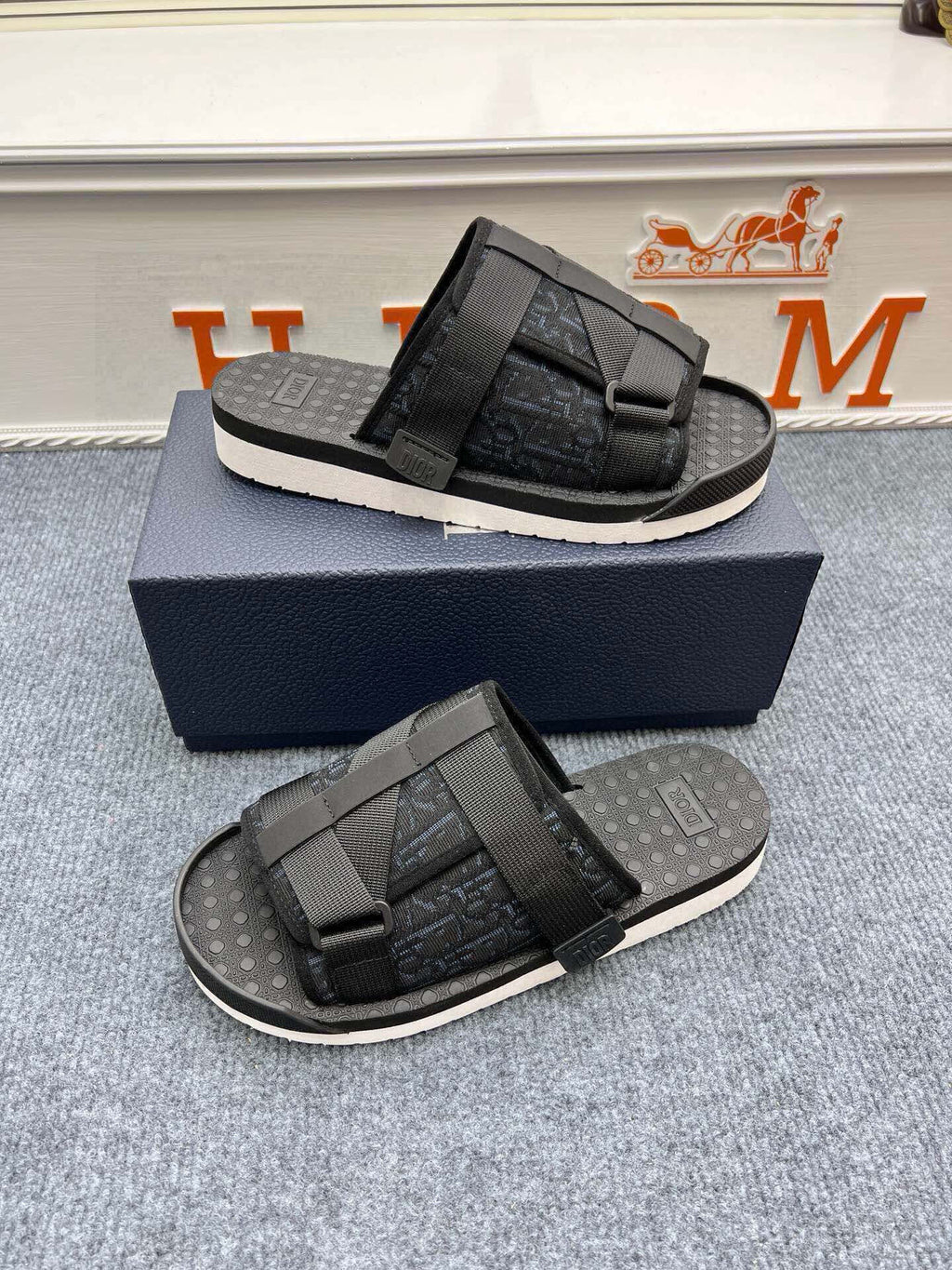 Z5Z35D305 Popular Slippers