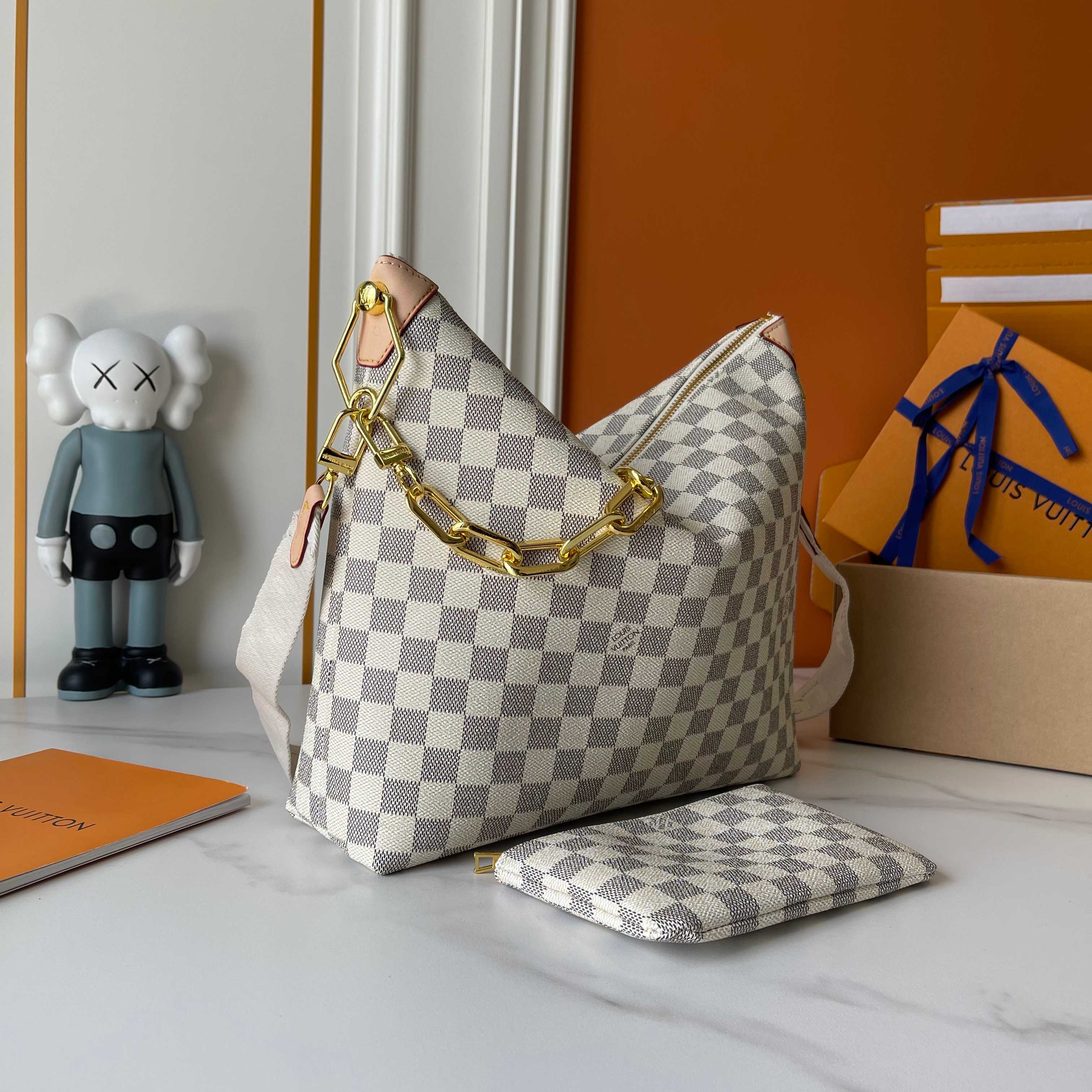 B1N36E2 Popular leather bag