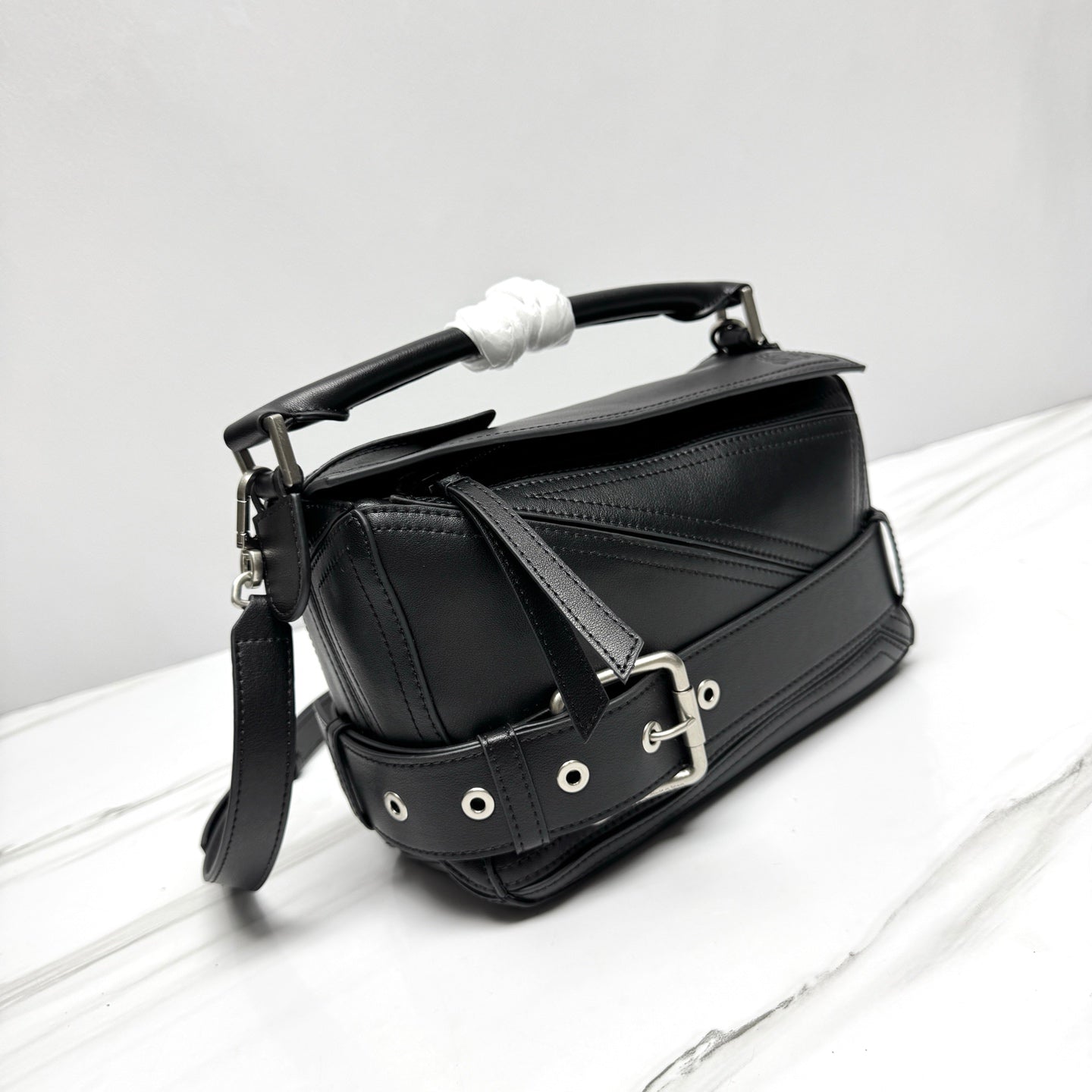 B1R15A149 Popular leather bag
