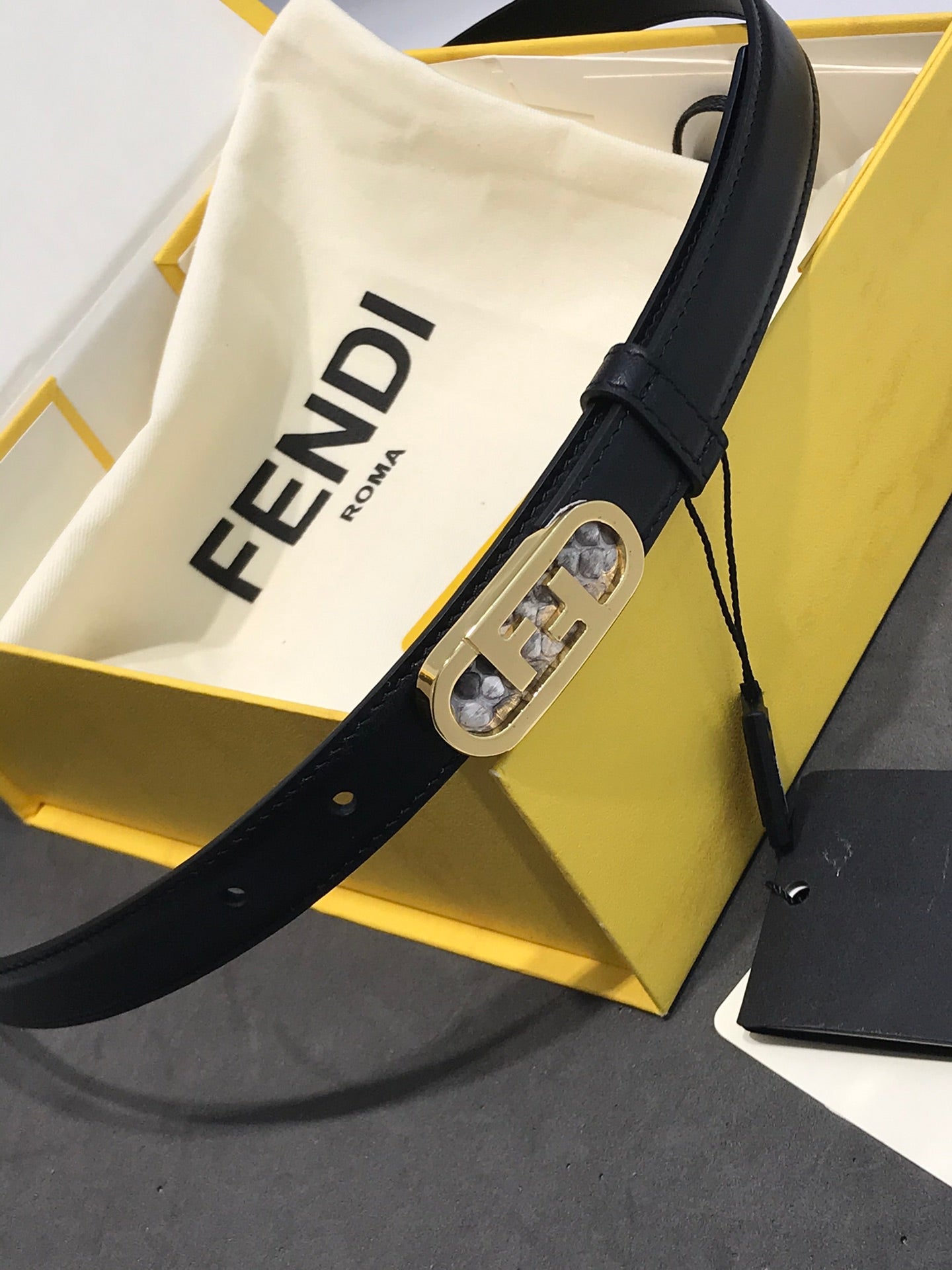 P1Q64F76 Popular  High quality belt With full package