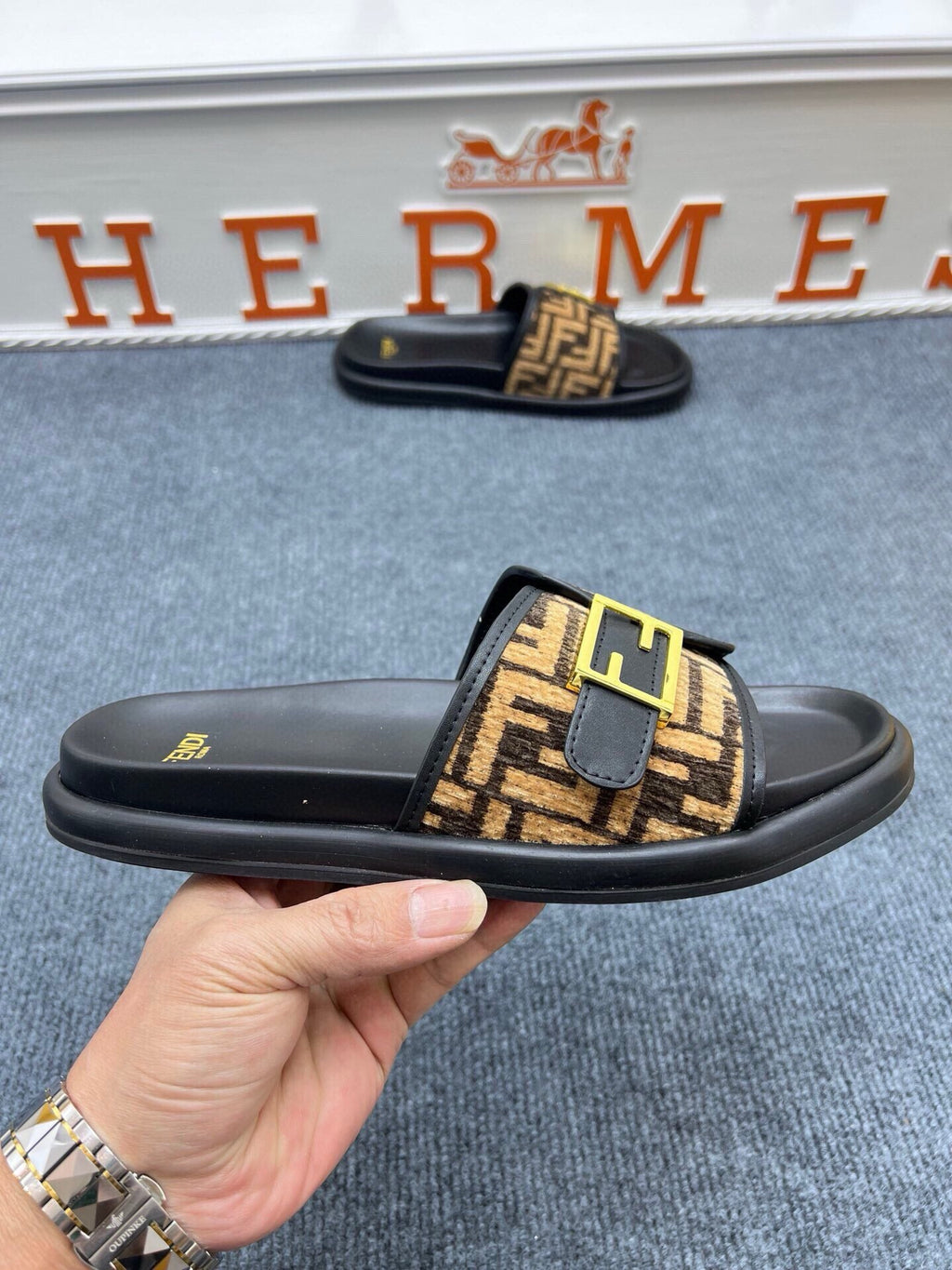 Z5ZF37 Popular slippers