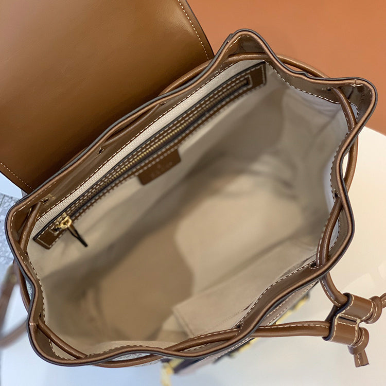B1X61B021 Popular  leather backpacks