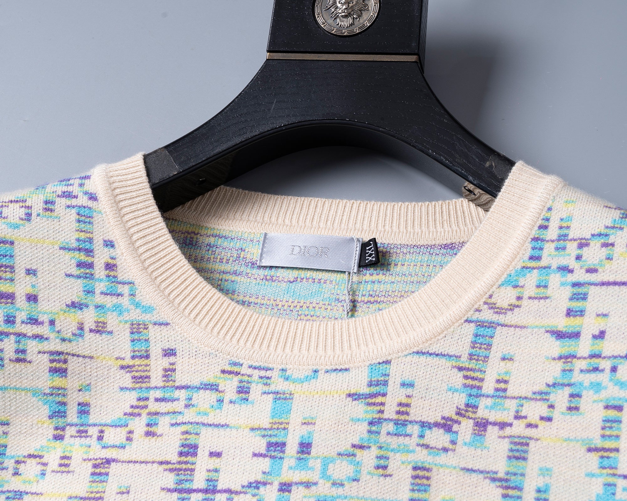 U1Z85D114 Popular Sweaters