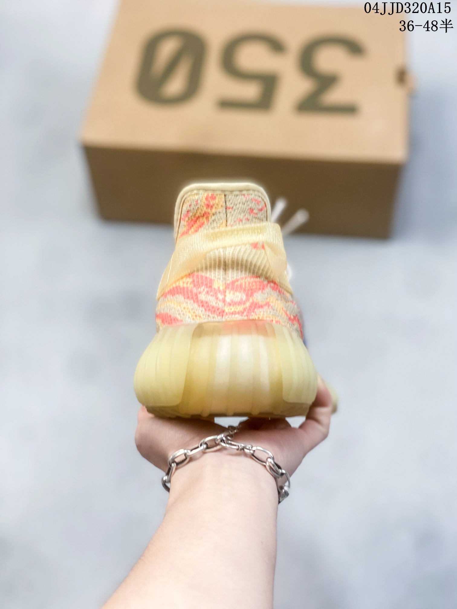 Z4Z45A110  Popular shoes