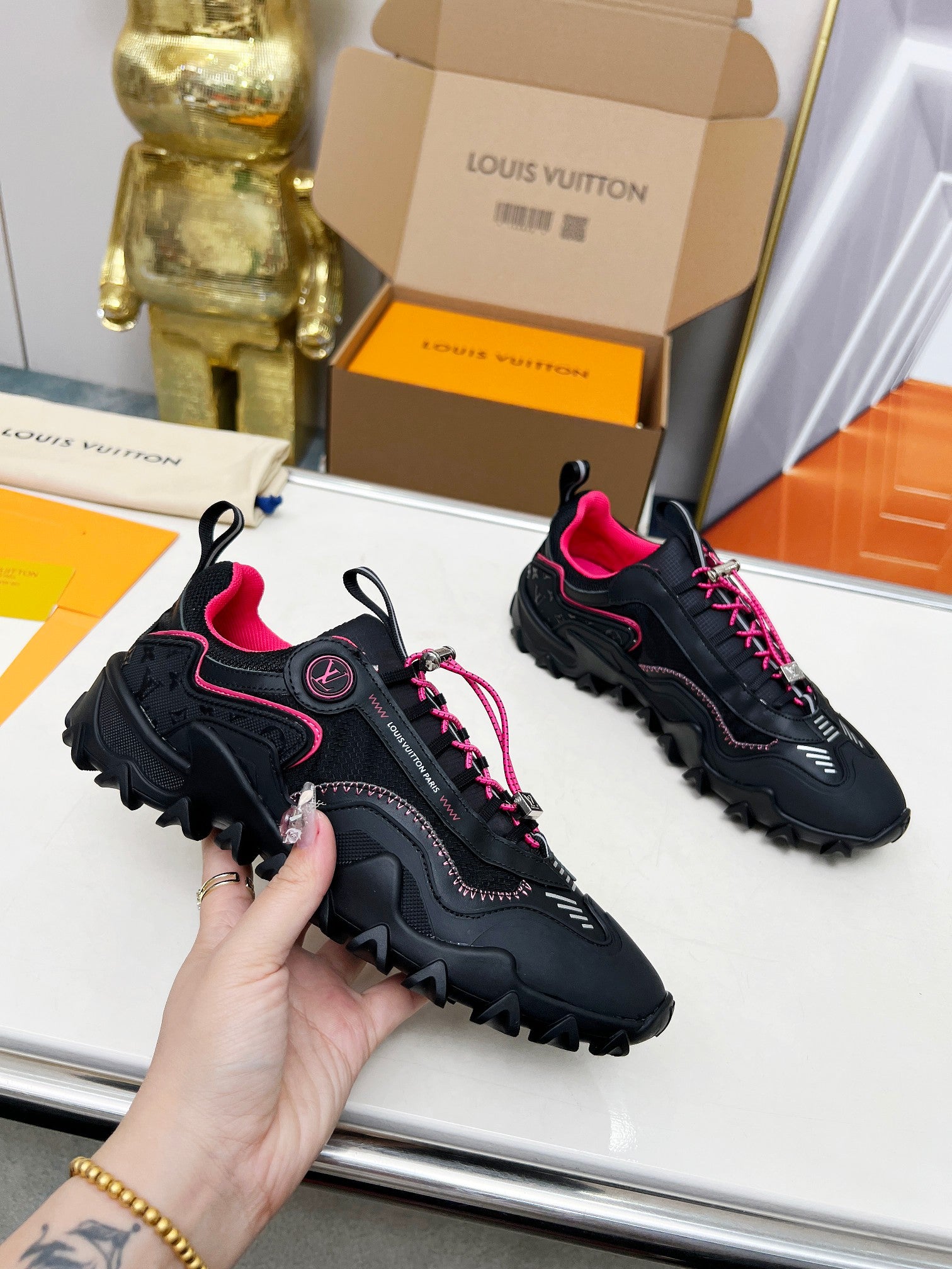 Z2Q105E286 Popular high-quality Shoes