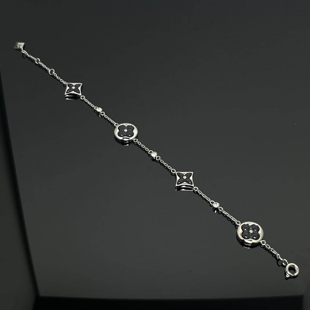 X5N76E45K Popular  Bracelets(mini 4 flower)