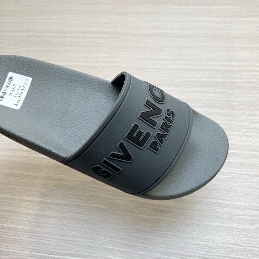 Z5Z35GV263  Popular Slippers
