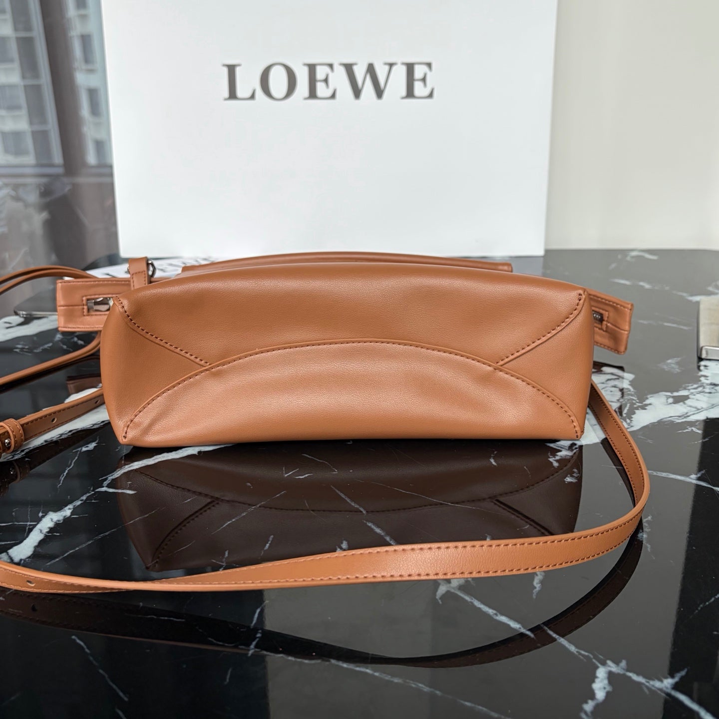 B1R66A15 Popular leather bag