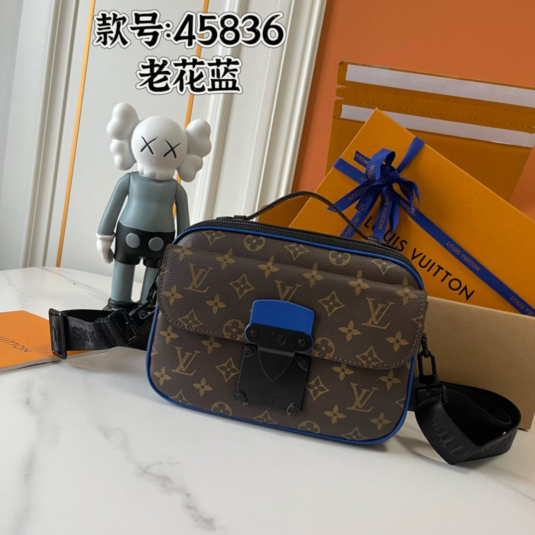 B1W15E38 Popular  leather bag