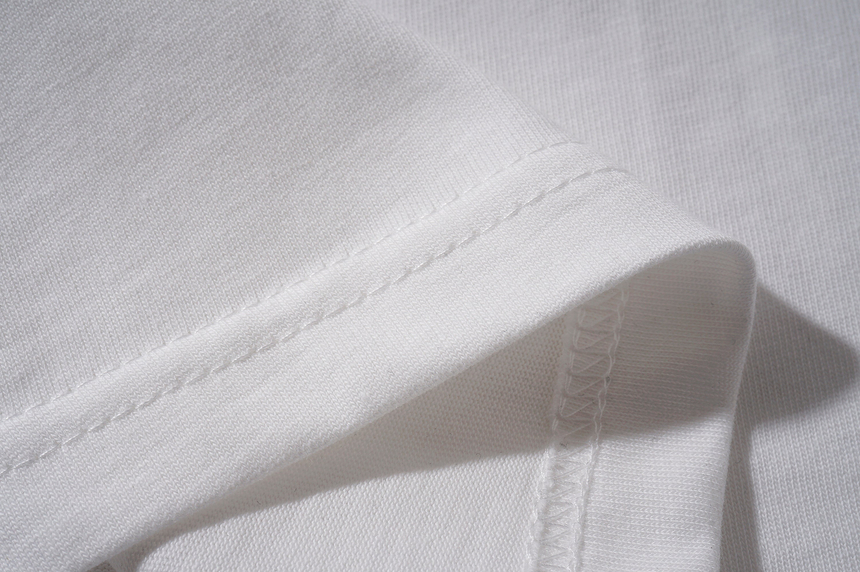 U1R45E142 Popular T-shirt