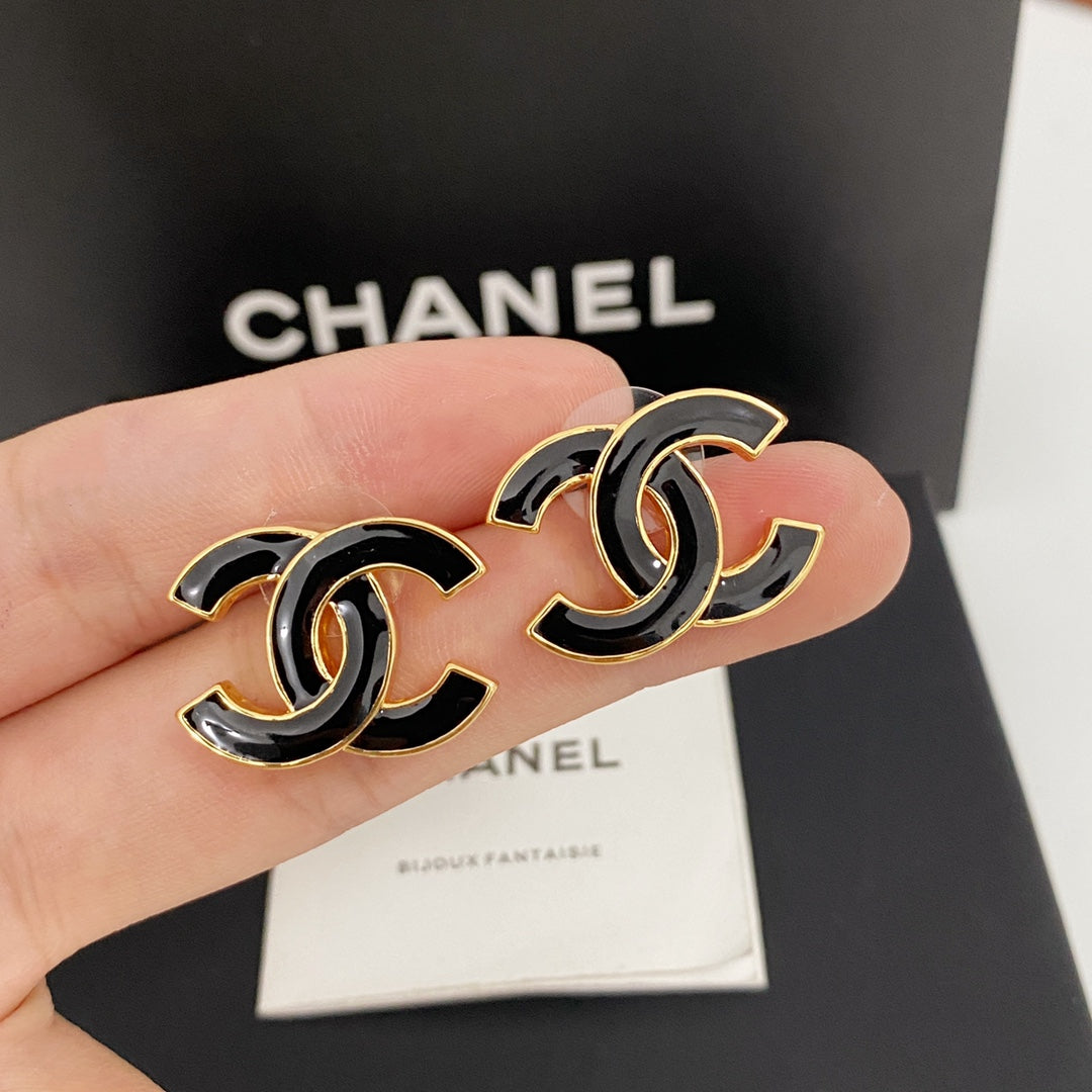 X1Z54C504E Popular Earrings