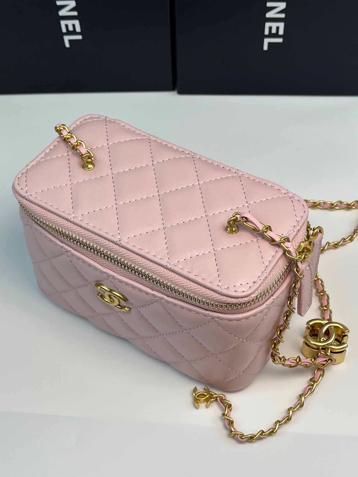 B1P36C83 Popular leather bag