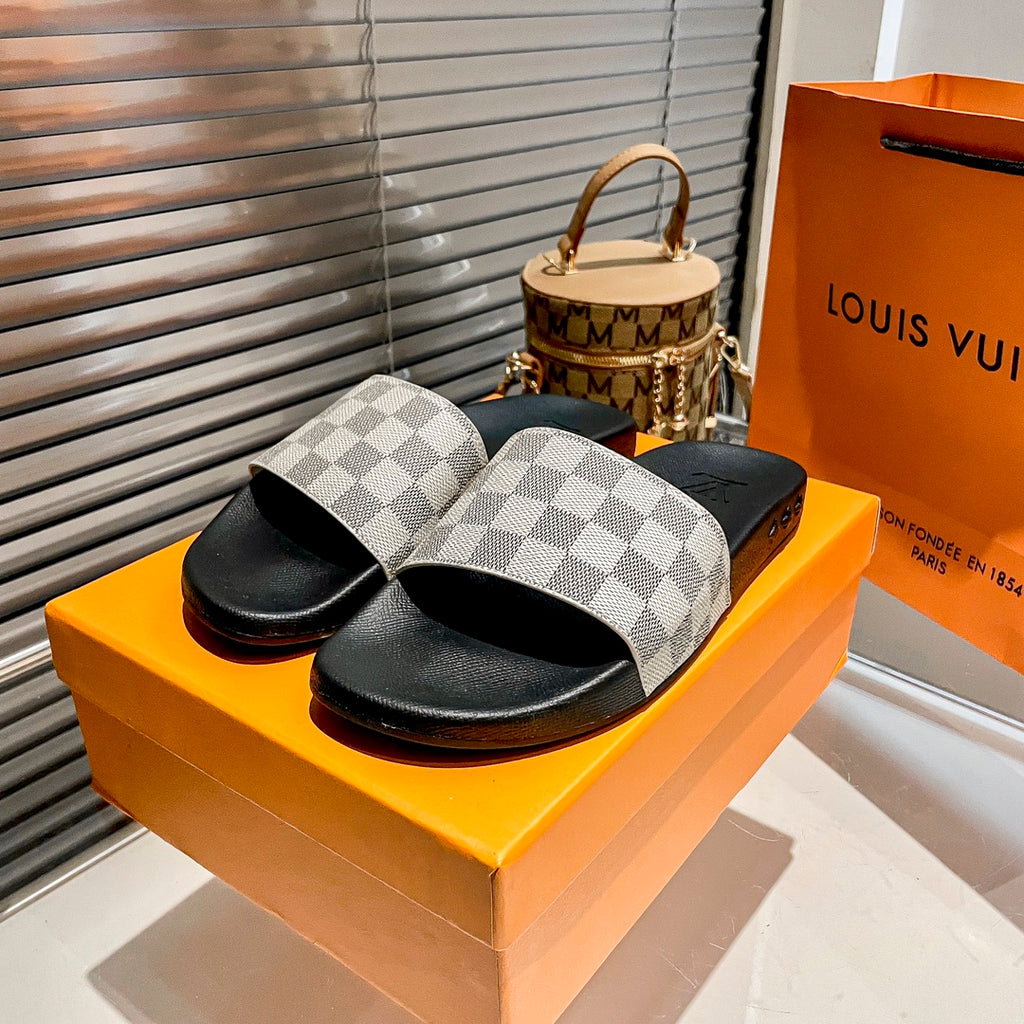 Z1Z54E195 Popular Slippers