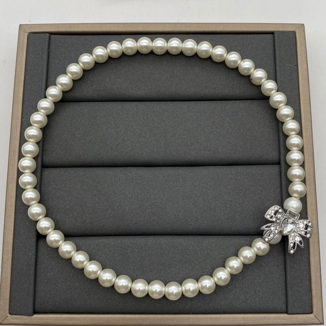 X1Q85A436X Popular Necklaces. Earrings