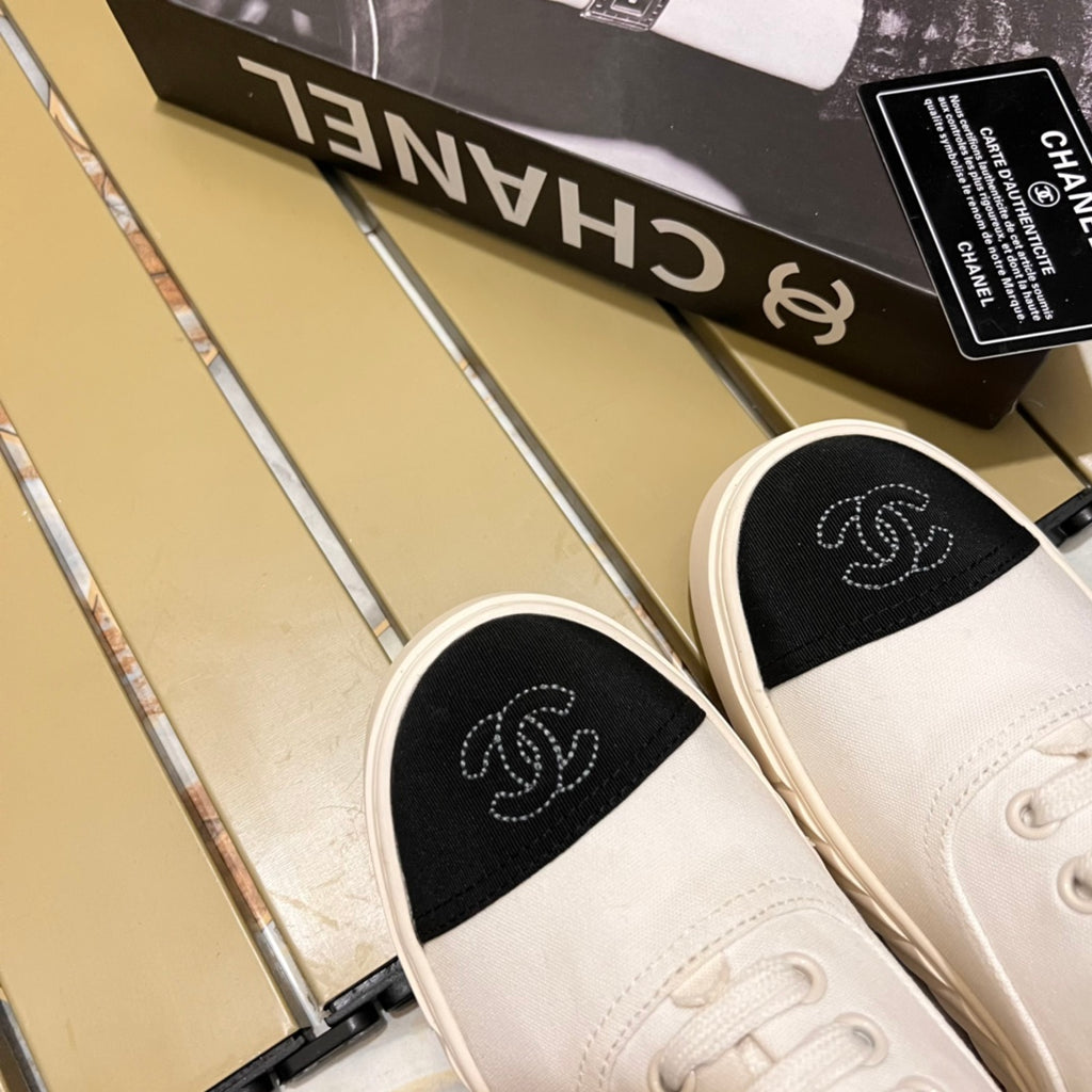 Z1Z54C105 Popular shoes