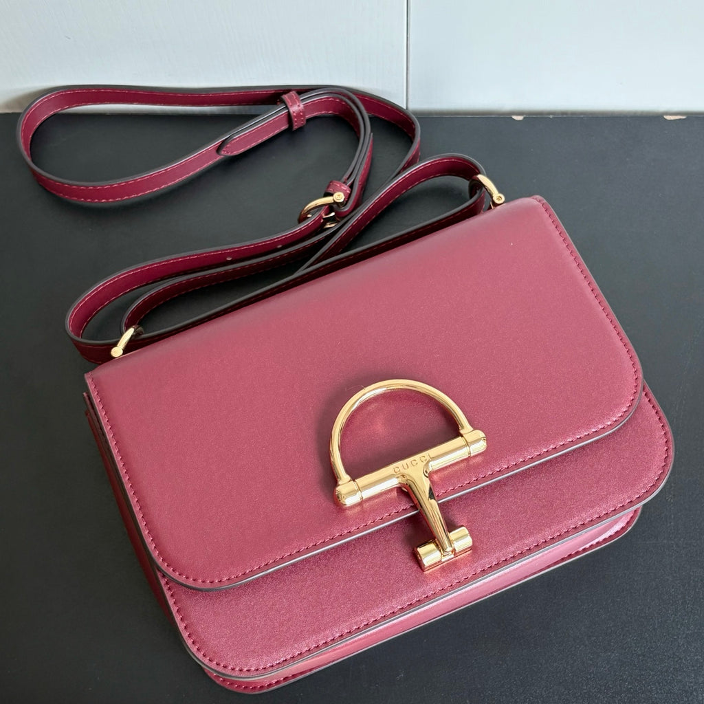 B1P36B110 Popular leather bag