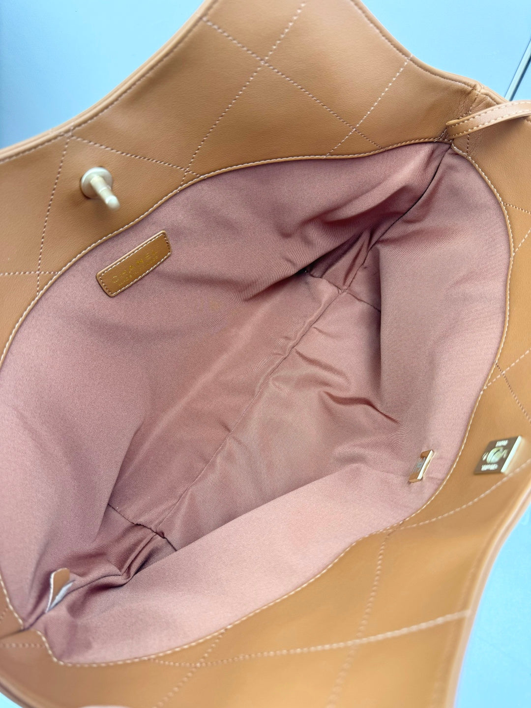 B1P46C11 Popular leather bag