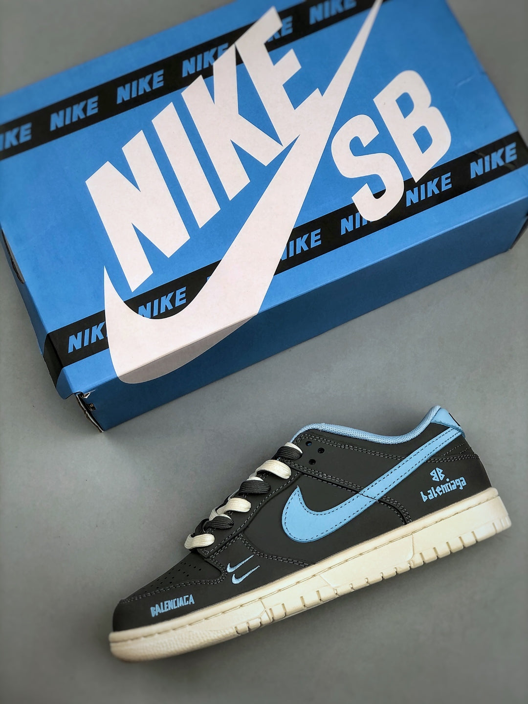 Z4R85J29  Popular high-quality  Shoes