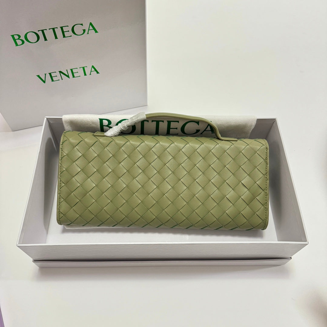 B1X44A380 Popular  leather bag 