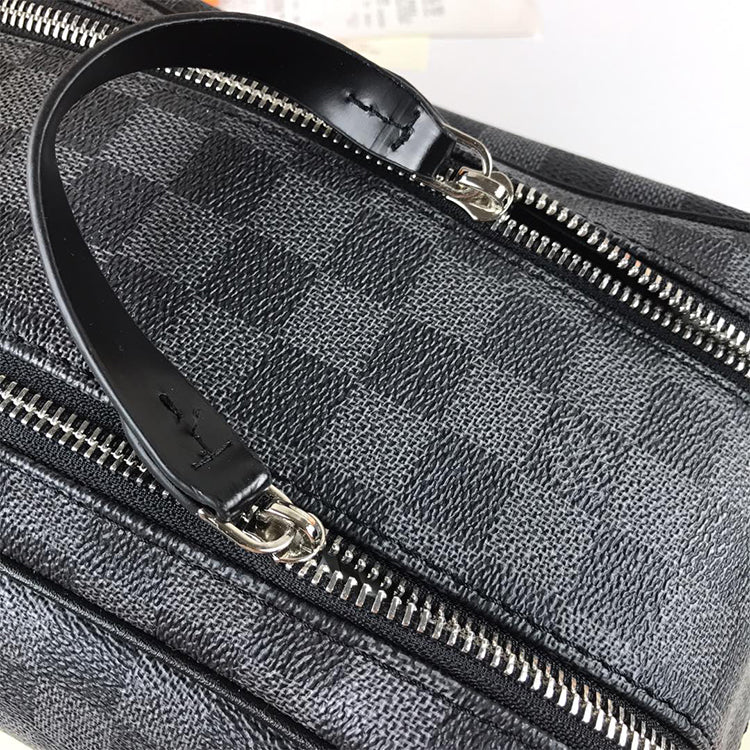 B1P11E870 Popular leather bag 