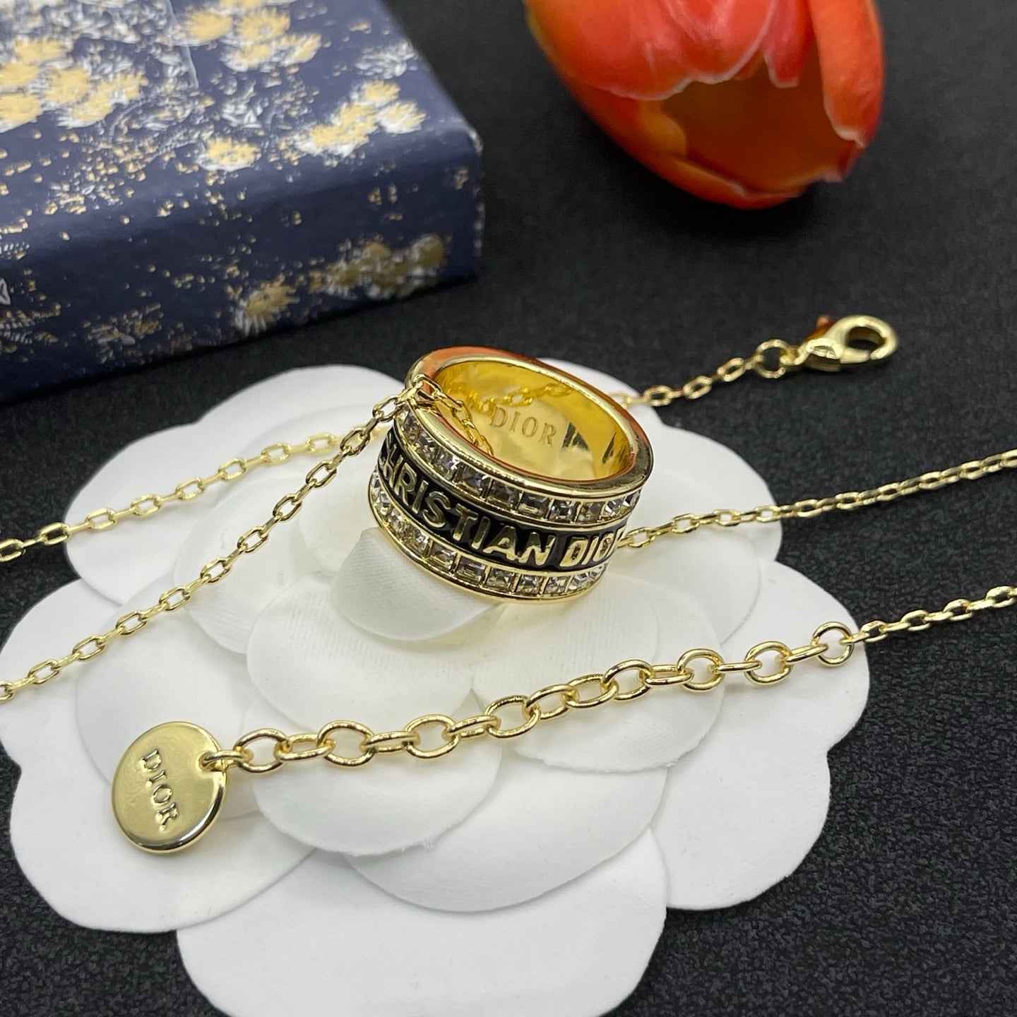 X1Q85D61X Popular Necklace