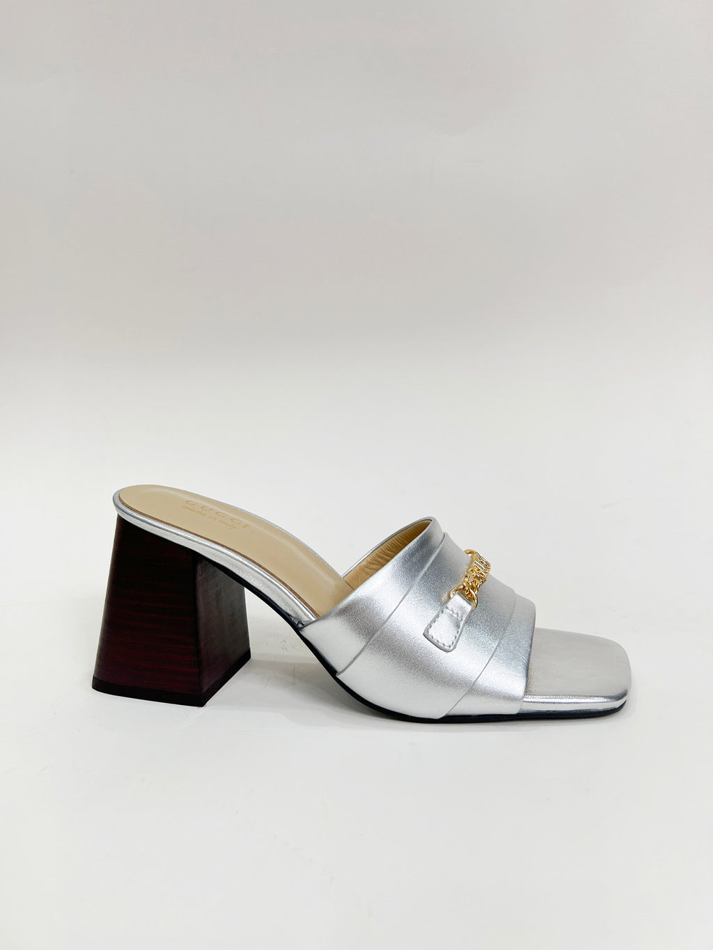 Z2N75B11  Popular leather High heels