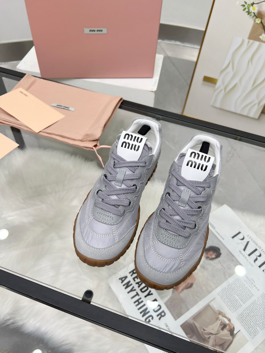 Z2Q105A237 Popular high-quality  Shoes