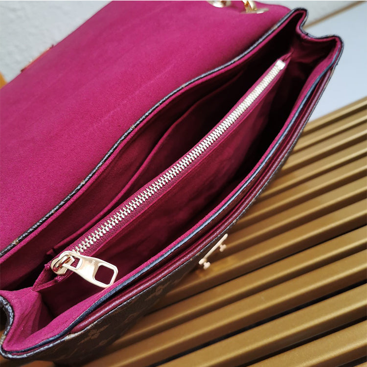 B1X41E83 Popular  leather bag 