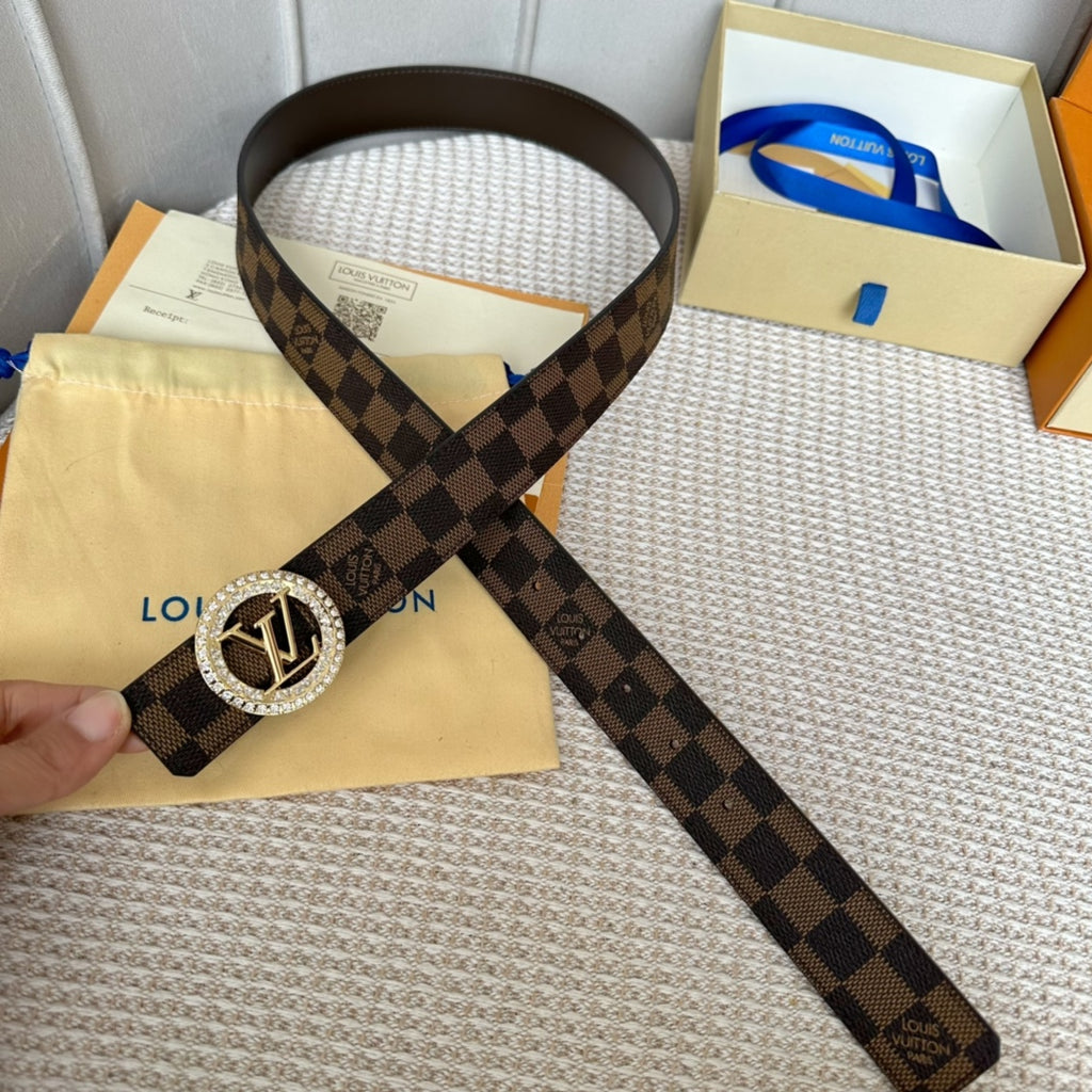 P1Q64E128 Popular  High quality belt With full package