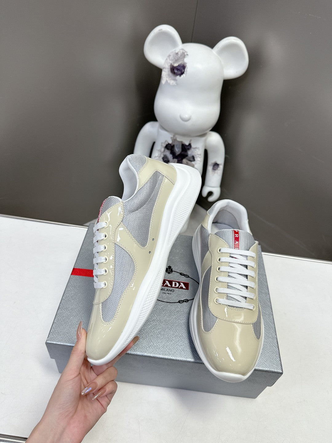 Z2Q105P384 Popular high-quality Shoes