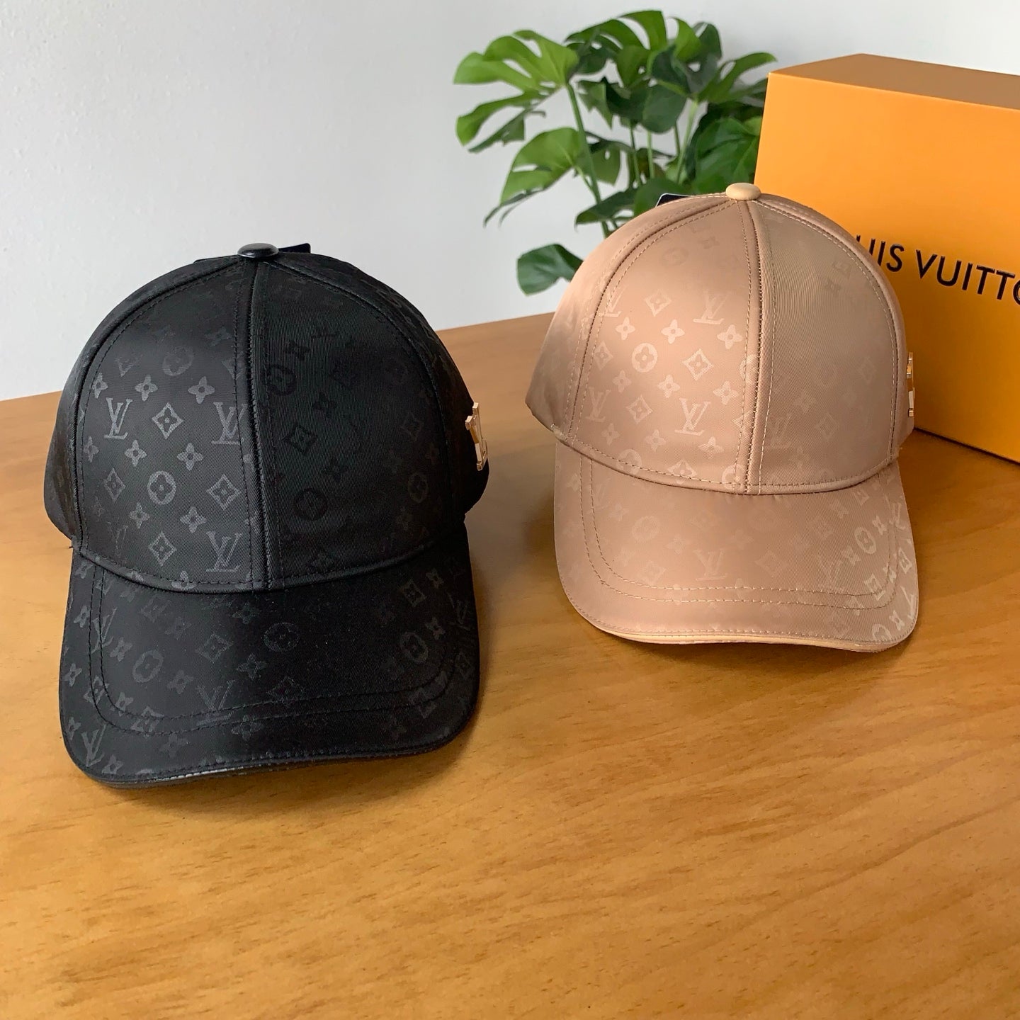 M1Z45E549 Popular hats