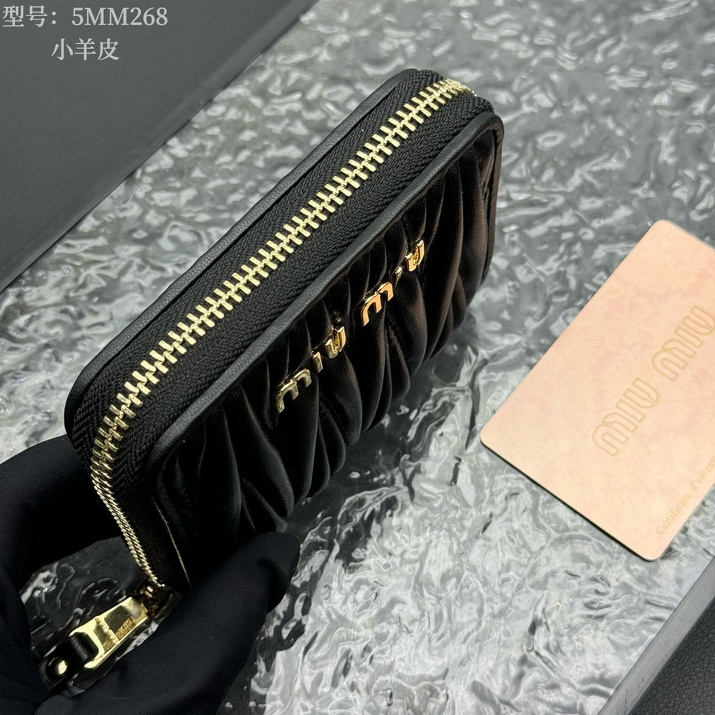 B1P46A128 Popular leather wallets