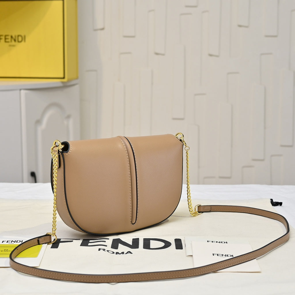 B1R15F138 Popular leather bag
