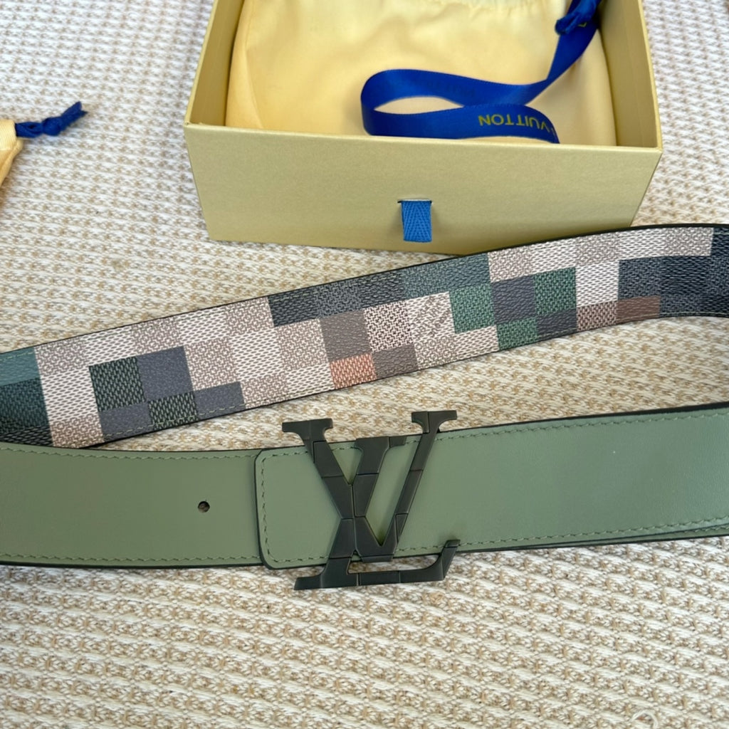 P1Q64E129 Popular  High quality belt With full package